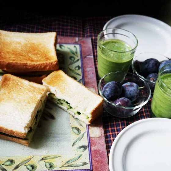 bkf breakfast asagohan bkf = apple Cheddar cucumber toasted sandwiches, Komatsuna green, pineapple, tangerine and Chia seed smoothie plus fresh plums