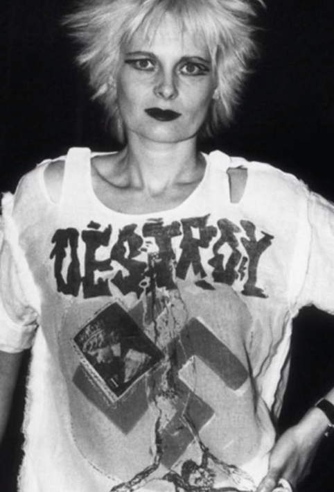 Vivienne Westwood ヴィヴィアン ウェスト VanFROSTED バニラフロスト ビキニエリート優勝 FWJ IFBB Aprilis Championships オリンピア つけまつげ 2023 2024 フィットネス大会 ボディービルディング bikini fitness body building fwh 初心者 ヒール つけま ハリウッド