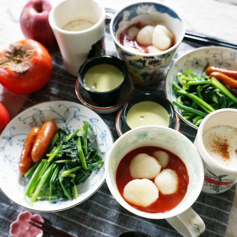 BREAKFAST bkf = Shiratama rice dumpling tomato soup, sausage, spinach, hot milk and matcha flan